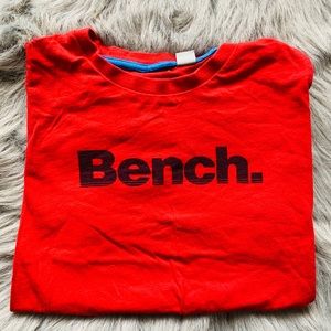 Boys bench tee